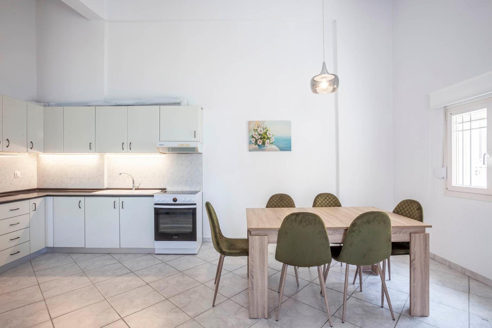 Aris Luxury Apartments Pefkochori Exterior photo